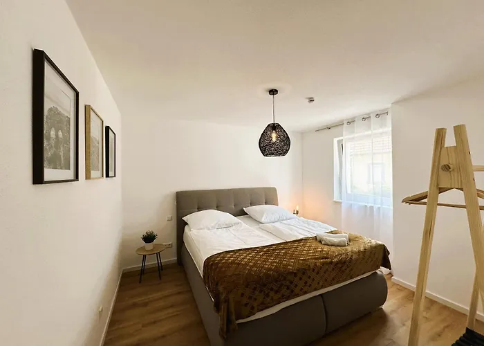 Amao-Indigo I 62Qm I Suite Mit Balkon & Tiefgarage I Kingsize-Boxspringbett I Aufzug