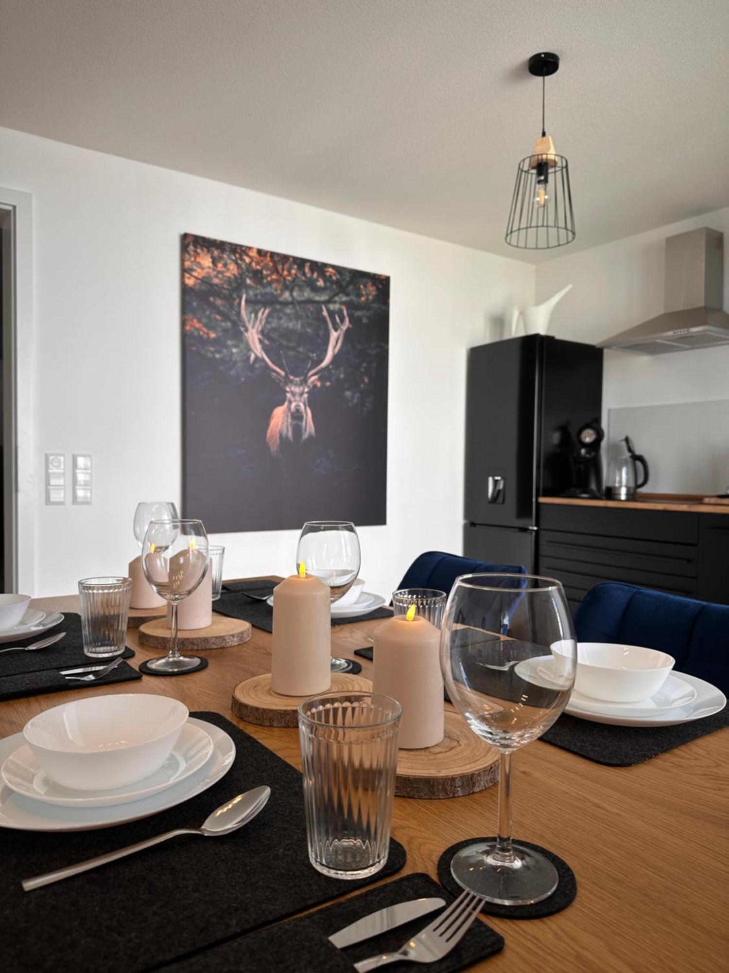 Apartment Amao-indigo I 62qm I Mit Balkon & Tiefgarage I Kingsize-boxspringbett I Aufzug