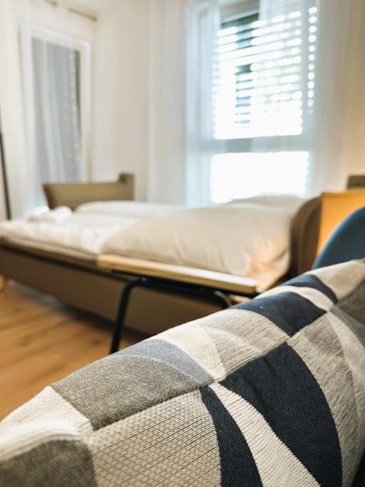 Apartment Amao-indigo I 62qm I Mit Balkon & Tiefgarage I Kingsize-boxspringbett I Aufzug Offenburg
